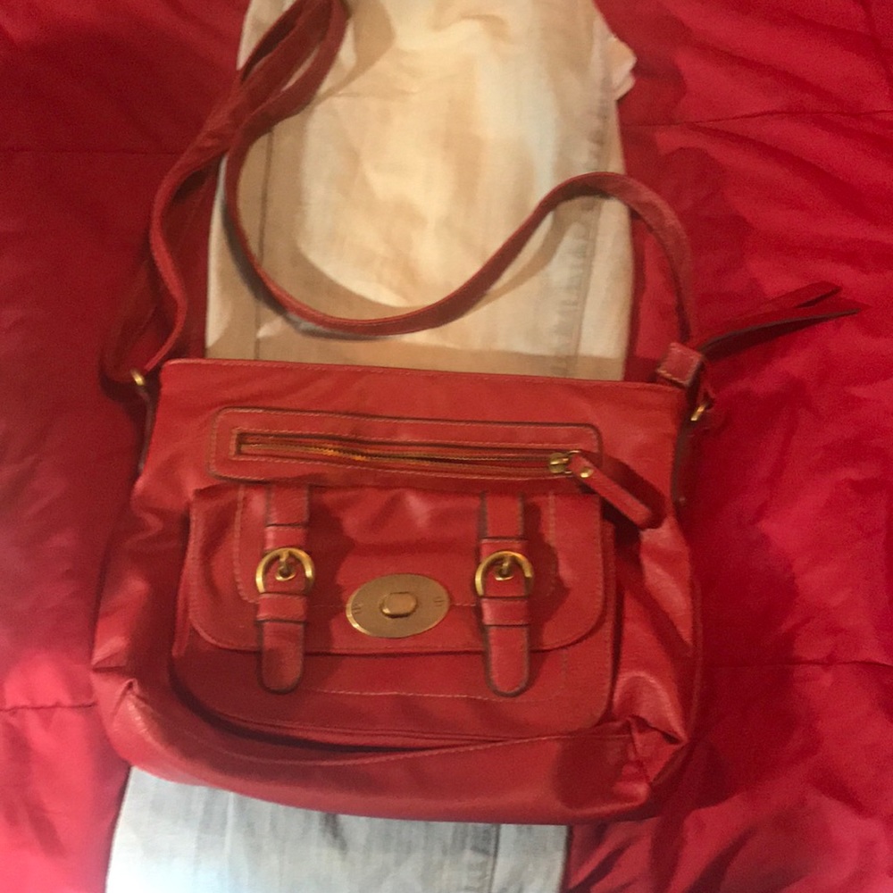 Red pleather pocketbook 1ft/1ft